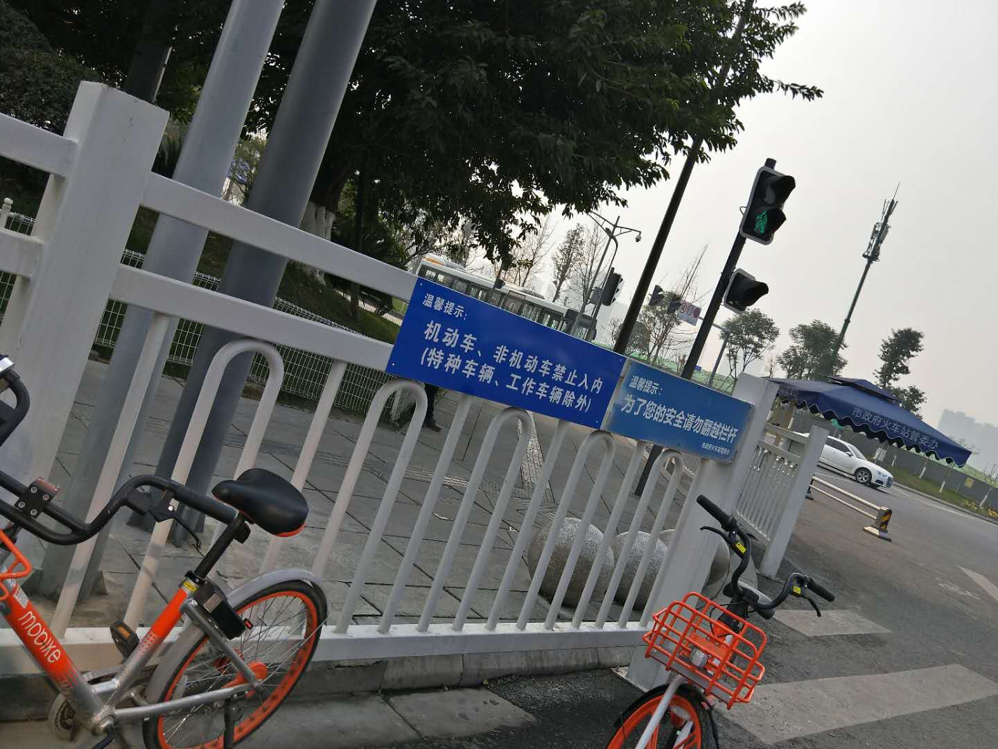 廣告設(shè)計中如何運(yùn)用排版來控制閱讀流程？